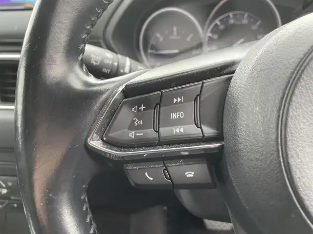 マツダ ＣＸ－５ XD Lパッケージ 滋賀県 2017(平29)年 12.1万km ジェットブラックマイカ 禁煙車/８インチマツダコネクトナビ（Ｂｌｕｅｔｏｏｔｈ／フルセグ／ＤＶＤ／ＵＳＢ）/クルーズコントロール/ビルトインＥＴＣ/コーナーセンサー/シートヒーター/ハンドルヒーター/Ｂｏｓｅサウンドシステム/電動リアゲート/レーンキープアシスト/ブレーキホールド/電動パーキングブレーキ/バック、サイドカメラ