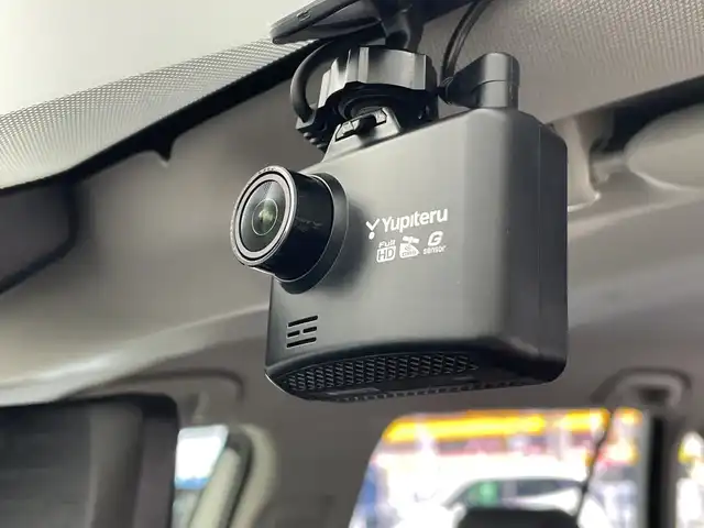 トヨタ ＲＡＶ４ G Zパッケージ 愛知県 2020(令2)年 6.1万km ホワイトパールクリスタルシャイン 純正ナビ/・フルセグ/・Ｂｌｕｅｔｏｏｔｈ/・ＤＶＤ/・ＨＤＭＩ/デジタルインナーミラー/前席シートヒーター/ステアリングヒーター/バックカメラ/クルコン/衝突軽減ブレーキ/ブラインドスポットモニター/コーナーセンサー/車線逸脱警告/標識認識機能/RKSB/RCTA/電動リアゲート/スマートキー/オートライト/オートハイビーム