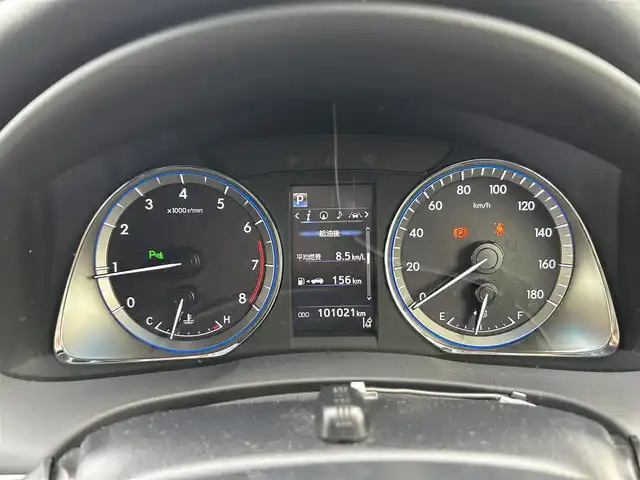 トヨタ ハリアー プレミアム 広島県 2018(平30)年 10.1万km ホワイトパールクリスタルシャイン 衝突軽減ブレーキ/レーンディパーチャーアラーム/純正SDナビ/地デジTV/【NSZT-Y66T】/純正CD/DVD/SD/Bluetooth/バックカメラ/社外USB端子/モデリスタエアロ/純正18インチアルミ/パワーバックドア/サンルーフ/スマートキー/ハーフレザーシート/運転席パワーシート/前後コーナーセンサー/ドライブレコーダー/ウッドコンビステア/電格ウィンカーミラー/ビルトインETC/トノカバー/保証書/取扱説明書/スペアキー（スマートキー）/純正フロアマット