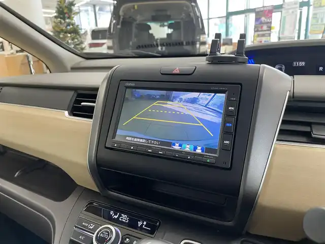 ホンダ フリード G ホンダセンシング 道央・札幌 2018(平30)年 4.1万km クリスタルブラックパール ・4WD/・純正ナビ/CD/SD/BT/・バックカメラ/・両側パワースライドドア/・ホンダセンシング/・CMBS/・アダプティブクルーズコントロール/・先行車発進お知らせ/・路外逸脱抑制システム/・レーンキープアシスト/・標識認識機能/・横滑り防止/・ワイパーデアイサー/・ビルトインETC/・LEDヘッドライト/・アイドリングストップ/・前席シートヒーター/・プッシュスタート/・スマートキー/・ドアバイザー/・電格ミラー/・ミラーヒーター/・夏タイヤ15インチホイル積込