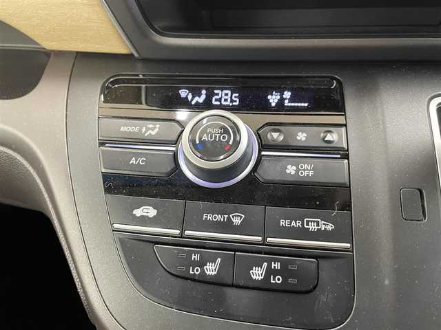 ホンダ フリード G ホンダセンシング 道東・釧路十勝 2018(平30)年 4.1万km クリスタルブラックパール ・4WD/・純正ナビ/CD/SD/BT/・バックカメラ/・両側パワースライドドア/・純正エンジンスターター/・ホンダセンシング/・CMBS/・アダプティブクルーズコントロール/・先行車発進お知らせ/・路外逸脱抑制システム/・レーンキープアシスト/・標識認識機能/・横滑り防止/・ワイパーデアイサー/・ビルトインETC/・LEDヘッドライト/・アイドリングストップ/・前席シートヒーター/・プッシュスタート/・スマートキー/・ドアバイザー/・電格ミラー/・ミラーヒーター/・夏タイヤ15インチホイル積込