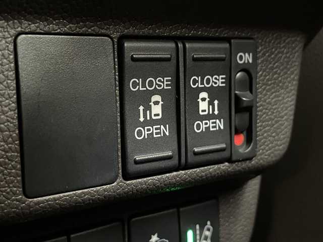 ホンダ フリード G ホンダセンシング 道東・釧路十勝 2018(平30)年 4.1万km クリスタルブラックパール ・4WD/・純正ナビ/CD/SD/BT/・バックカメラ/・両側パワースライドドア/・純正エンジンスターター/・ホンダセンシング/・CMBS/・アダプティブクルーズコントロール/・先行車発進お知らせ/・路外逸脱抑制システム/・レーンキープアシスト/・標識認識機能/・横滑り防止/・ワイパーデアイサー/・ビルトインETC/・LEDヘッドライト/・アイドリングストップ/・前席シートヒーター/・プッシュスタート/・スマートキー/・ドアバイザー/・電格ミラー/・ミラーヒーター/・夏タイヤ15インチホイル積込