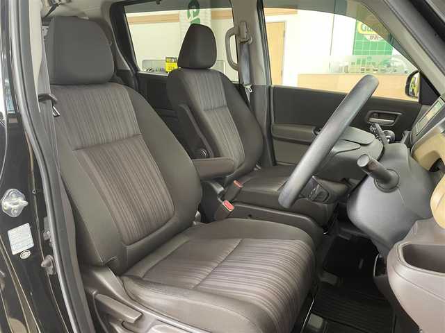 ホンダ フリード G ホンダセンシング 道東・釧路十勝 2018(平30)年 4.1万km クリスタルブラックパール ・4WD/・純正ナビ/CD/SD/BT/・バックカメラ/・両側パワースライドドア/・純正エンジンスターター/・ホンダセンシング/・CMBS/・アダプティブクルーズコントロール/・先行車発進お知らせ/・路外逸脱抑制システム/・レーンキープアシスト/・標識認識機能/・横滑り防止/・ワイパーデアイサー/・ビルトインETC/・LEDヘッドライト/・アイドリングストップ/・前席シートヒーター/・プッシュスタート/・スマートキー/・ドアバイザー/・電格ミラー/・ミラーヒーター/・夏タイヤ15インチホイル積込