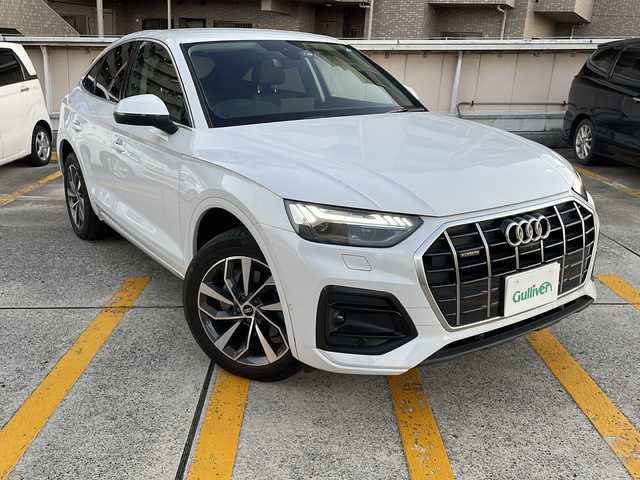 アウディ アウディ Ｑ５ SB 40TDIクワトロアドバンスド 広島県 2021(令3)年 4.7万km グレイシアホワイトメタリック ラグジュアリーパッケージ/plusパッケージ/OP19インチAW/マトリクスLEDヘッドライト/TVチューナー/黒革シート/パワーシート（ランバーサポート付）/シートヒーター（運転席/助手席/後席左右）/パワーバックドア/純正メモリナビ/サラウンドビューカメラ/アダプティブクルーズコントロール/レーンキープアシスト/衝突軽減ブレーキ/パーキングアシスト/コーナーセンサー/パドルシフト/ETC2.0/純正ドライブレコーダー/USB入力端子