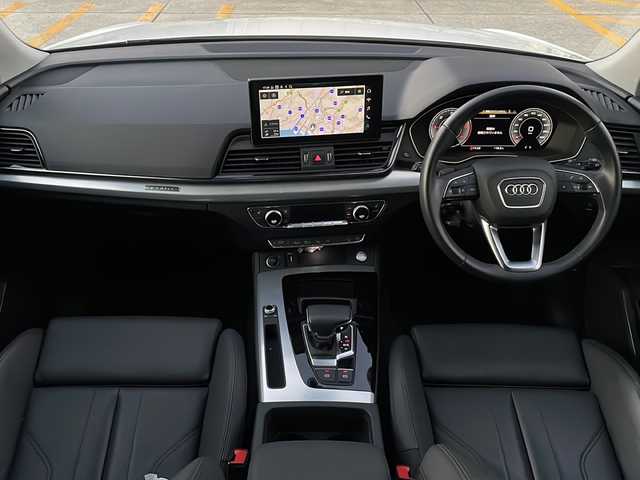 アウディ アウディ Ｑ５ SB 40TDIクワトロアドバンスド 広島県 2021(令3)年 4.7万km グレイシアホワイトメタリック ラグジュアリーパッケージ/plusパッケージ/OP19インチAW/マトリクスLEDヘッドライト/TVチューナー/黒革シート/パワーシート（ランバーサポート付）/シートヒーター（運転席/助手席/後席左右）/パワーバックドア/純正メモリナビ/サラウンドビューカメラ/アダプティブクルーズコントロール/レーンキープアシスト/衝突軽減ブレーキ/パーキングアシスト/コーナーセンサー/パドルシフト/ETC2.0/純正ドライブレコーダー/USB入力端子