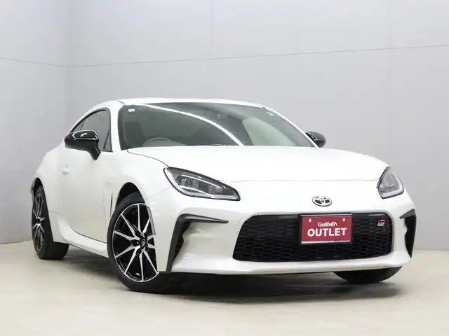 トヨタ ＧＲ８６ SZ 三重県 2023(令5)年 1.7万km クリスタルホワイトパール KENWOOD 9インチメモリナビ・地デジTV/・DVD/CD/・Bluetooth/バックカメラ/コムテック前後ドライブレコーダー/クルーズコントロール/ETC/純正17インチ5本V字スポーク切削光輝ブラック塗装アルミホイール/シルバー加飾付フルLEDヘッドランプ/・オートライト/プッシュエンジンスタート/スマートキー×2