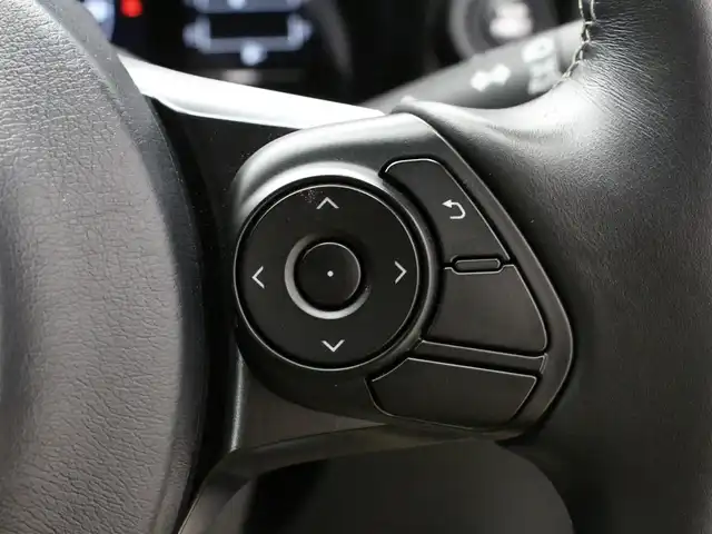 トヨタ ＧＲ８６ SZ 三重県 2023(令5)年 1.7万km クリスタルホワイトパール KENWOOD 9インチメモリナビ・地デジTV/・DVD/CD/・Bluetooth/バックカメラ/コムテック前後ドライブレコーダー/クルーズコントロール/ETC/純正17インチ5本V字スポーク切削光輝ブラック塗装アルミホイール/シルバー加飾付フルLEDヘッドランプ/・オートライト/プッシュエンジンスタート/スマートキー×2