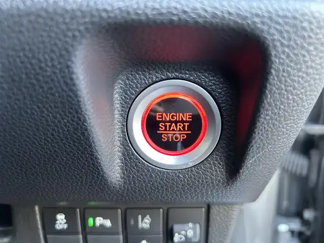 ホンダ Ｎ ＷＧＮ カスタム Lターボ ホンダS 長崎県 2020(令2)年 1.9万km シャイニンググレーM ワンオーナー/純正SDナビ(FM/AM/CD/DVD/BT/フルセグTV)/プッシュスタート/ビルトインETC/レーダークルーズコントロール/パドルシフト/バックカメラ/オートブレーキホールド/電動パーキング/電動ウィンカミラー/ヘッドライトレベライザ/ハーフレザーシート/D席シートヒーター/純正フロアマット/純正アルミホイール/リアソナー/衝突軽減ブレーキ/ABS/横滑り防止装置/車線維持支援システム/レーンデパーチャー/路外逸脱抑制システム/標識認識機能/CMBS警報/ACC先行車検知音/SRSダブルエアバッグ/SRSカーテンエアバッグ/スマートキー/取扱説明書/ナビ取扱説明書/保証書