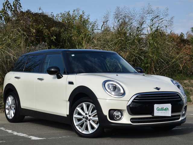 ＭＩＮＩ ミニ クラブマン クーパーD 滋賀県 2019(平31)年 5.3万km ペッパー・ホワイト 純正ナビ/　AM/FMラジオ/BTオーディオ/バックカメラ/純正17インチアルミ/純正LEDヘッドライト/純正LEDフォグランプ/純正フロアマット/革巻きステアリング/ステアリングスイッチ/アイドリングストップ/オートライト/電動格納ミラー/ETC/保証書/取扱説明書