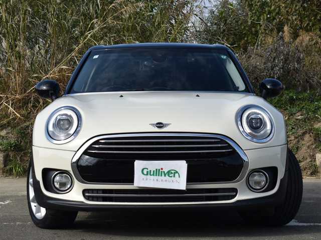ＭＩＮＩ ミニ クラブマン クーパーD 滋賀県 2019(平31)年 5.3万km ペッパー・ホワイト 純正ナビ/　AM/FMラジオ/BTオーディオ/バックカメラ/純正17インチアルミ/純正LEDヘッドライト/純正LEDフォグランプ/純正フロアマット/革巻きステアリング/ステアリングスイッチ/アイドリングストップ/オートライト/電動格納ミラー/ETC/保証書/取扱説明書