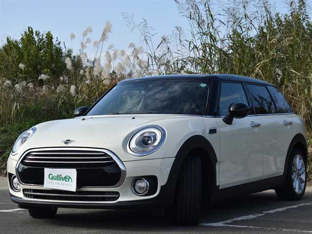 ＭＩＮＩ ミニ クラブマン クーパーD 滋賀県 2019(平31)年 5.3万km ペッパー・ホワイト 純正ナビ/　AM/FMラジオ/BTオーディオ/バックカメラ/純正17インチアルミ/純正LEDヘッドライト/純正LEDフォグランプ/純正フロアマット/革巻きステアリング/ステアリングスイッチ/アイドリングストップ/オートライト/電動格納ミラー/ETC/保証書/取扱説明書