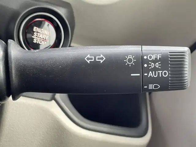 ホンダ Ｎ ＢＯＸ ファッションスタイル 愛知県 2024(令6)年 0.1万km 黄 〇専用ボディ色オータムイエローパール/〇純正９インチナビ/〇フルセグTV/〇バックカメラ/〇パワースライドドア（両側）/〇ホンダセンシング/〇衝突軽減ブレーキ/〇渋滞追従機能付アダプティブクルーズコントロール/〇LEDヘッドランプ/〇オートライト/〇オートエアコン/リアヒーターダクト/〇シートヒーター/〇スマートキーシステム