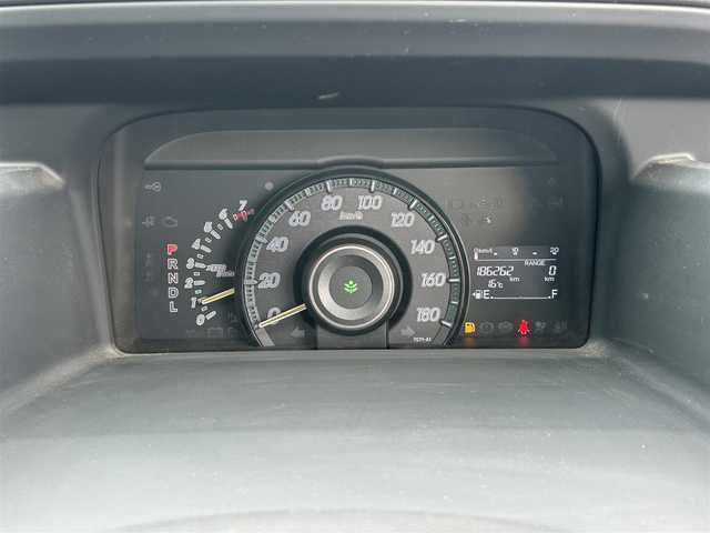 ホンダ ステップワゴン G Lパッケージ 岡山県 2011(平23)年 18.7万km クリスタルブラックパール 登録時走行距離186262km/純正ナビ/ワンセグTV(AM.FM.CD.DVD.TV)/両側パワースライドドア/バックカメラ/ETC/横滑り防止装置/アイドリングストップ/15インチ純正AW/純正フロアマット/イモビライザー/スマートキー/ドアバイザー/保証書/取扱説明書