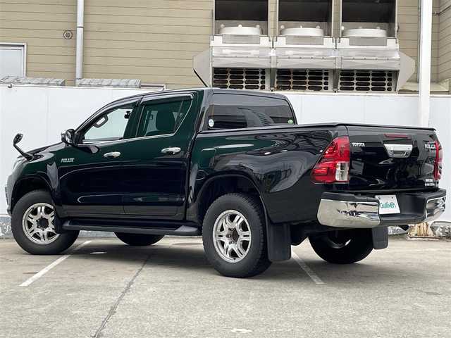 トヨタ ハイラックス Z 青森県 2019(令1)年 4.2万km アティチュードブラックマイカ 4WD/ターボ/寒冷地仕様/トヨタセーフティセンス/社外SDナビ/[FM/AM/CD/DVD/SD/USB/BT]/フルセグテレビ/バックカメラ/社外ドライブレコーダー/純正エンジンスターター/レーダークルーズコントロール/ETC/ステアリングスイッチ/LEDヘッドライト/フロントフォグ/バックフォグ/純正17インチAW付きサマータイヤ積込/純正フロアマット/ドアバイザー/電動格納ミラー/ミラーヒーター/保証書/取扱説明書