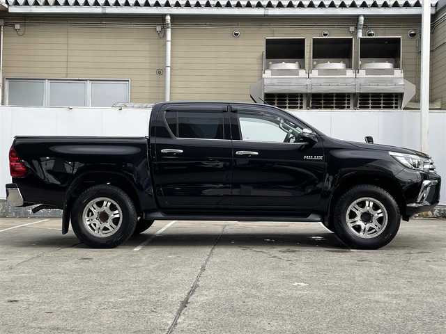 トヨタ ハイラックス Z 青森県 2019(令1)年 4.2万km アティチュードブラックマイカ 4WD/ターボ/寒冷地仕様/トヨタセーフティセンス/社外SDナビ/[FM/AM/CD/DVD/SD/USB/BT]/フルセグテレビ/バックカメラ/社外ドライブレコーダー/純正エンジンスターター/レーダークルーズコントロール/ETC/ステアリングスイッチ/LEDヘッドライト/フロントフォグ/バックフォグ/純正17インチAW付きサマータイヤ積込/純正フロアマット/ドアバイザー/電動格納ミラー/ミラーヒーター/保証書/取扱説明書