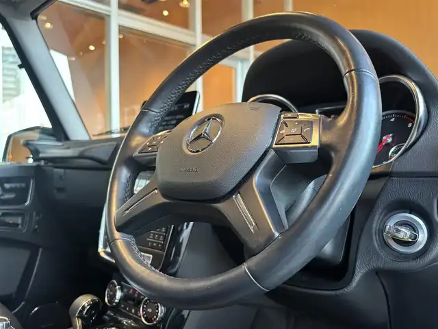 メルセデス・ベンツ ゲレンデヴァーゲン Ｇ３５０d ヘリテージエディション 宮城県 2018(平30)年 4万km 黒 463台限定車（色限定130台）/車体色：ブルーブラック/レーダーセーフティパッケージ/ラグジュアリーパッケージ/サンルーフ/harman/kardonサウンド/COMANDシステムHDDナビゲーションシステム/フルセグTV/バックカメラ/ブラックレザーシート/シートヒーター/メモリ機能付きパワーシート/アイドリングストップ/背面タイヤ/ステアリングスイッチ/パドルシフト/キセノンヘッドライトヘッドライト/オートライト/ドライブレコーダー/ETC車載器/純正18インチAW/サイドステップ