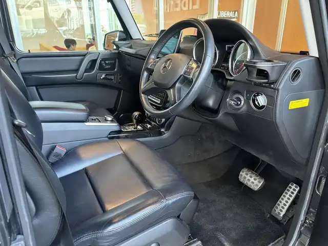メルセデス・ベンツ ゲレンデヴァーゲン Ｇ３５０d ヘリテージエディション 宮城県 2018(平30)年 4万km 黒 463台限定車（色限定130台）/車体色：ブルーブラック/レーダーセーフティパッケージ/ラグジュアリーパッケージ/サンルーフ/harman/kardonサウンド/COMANDシステムHDDナビゲーションシステム/フルセグTV/バックカメラ/ブラックレザーシート/シートヒーター/メモリ機能付きパワーシート/アイドリングストップ/背面タイヤ/ステアリングスイッチ/パドルシフト/キセノンヘッドライトヘッドライト/オートライト/ドライブレコーダー/ETC車載器/純正18インチAW/サイドステップ