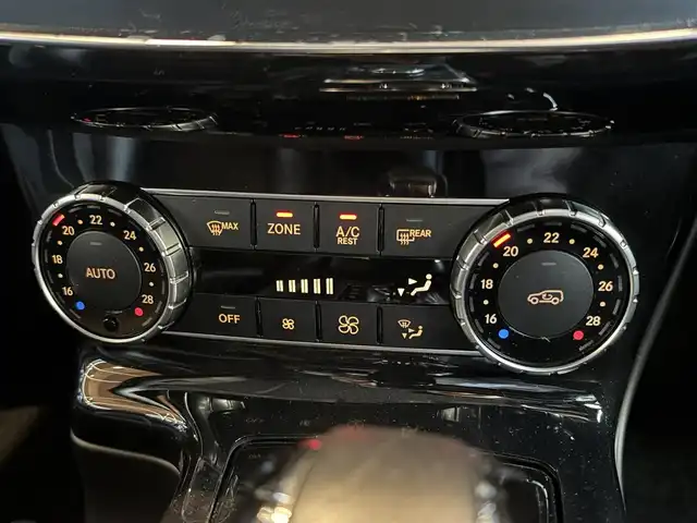 メルセデス・ベンツ ゲレンデヴァーゲン Ｇ３５０d ヘリテージエディション 宮城県 2018(平30)年 4万km 黒 463台限定車（色限定130台）/車体色：ブルーブラック/レーダーセーフティパッケージ/ラグジュアリーパッケージ/サンルーフ/harman/kardonサウンド/COMANDシステムHDDナビゲーションシステム/フルセグTV/バックカメラ/ブラックレザーシート/シートヒーター/メモリ機能付きパワーシート/アイドリングストップ/背面タイヤ/ステアリングスイッチ/パドルシフト/キセノンヘッドライトヘッドライト/オートライト/ドライブレコーダー/ETC車載器/純正18インチAW/サイドステップ