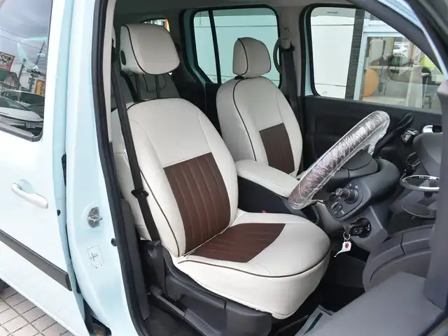 ルノー カングー クルール 神奈川県 2019(令1)年 6万km ライトブルー 専用ボディー色/２００台限定/ルーフレール/純正メモリナビ/フルセグテレビ/バックカメラ/ドライブレコーダー/ETC/社外LEDヘッドライト/シートカバー/保証書/取説