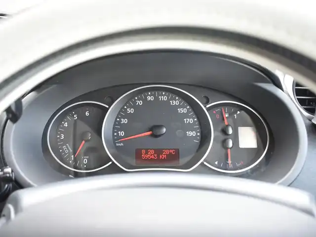 ルノー カングー クルール 神奈川県 2019(令1)年 6万km ライトブルー 専用ボディー色/２００台限定/ルーフレール/純正メモリナビ/フルセグテレビ/バックカメラ/ドライブレコーダー/ETC/社外LEDヘッドライト/シートカバー/保証書/取説