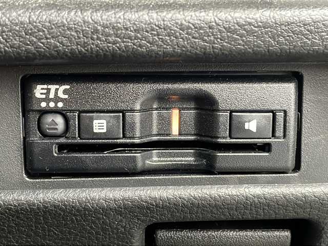 スズキ ハスラー Jスタイル Ⅱ ターボ 三重県 2023(令5)年 2.1万km クールカーキパールメタリック/ソフトベージュメタリック 純正ナビ/全周囲カメラ/デジタルインナーミラー/ビルトインETC/コーナーセンサー/ドライブレコーダー /シートヒーター/USB給電/レーダークルーズコントロール/レーンキープアシスト/LEDヘッドライト/電動格納ミラー/スペアキー/革巻きステアリング/ステアリングリモコン/パドルシフト/オートハイビーム/オートライト/純正フロアマット/禁煙車