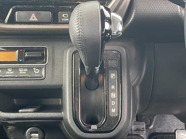 スズキ ハスラー Jスタイル Ⅱ ターボ 三重県 2023(令5)年 2.1万km クールカーキパールメタリック/ソフトベージュメタリック 純正ナビ/全周囲カメラ/デジタルインナーミラー/ビルトインETC/コーナーセンサー/ドライブレコーダー /シートヒーター/USB給電/レーダークルーズコントロール/レーンキープアシスト/LEDヘッドライト/電動格納ミラー/スペアキー/革巻きステアリング/ステアリングリモコン/パドルシフト/オートハイビーム/オートライト/純正フロアマット/禁煙車