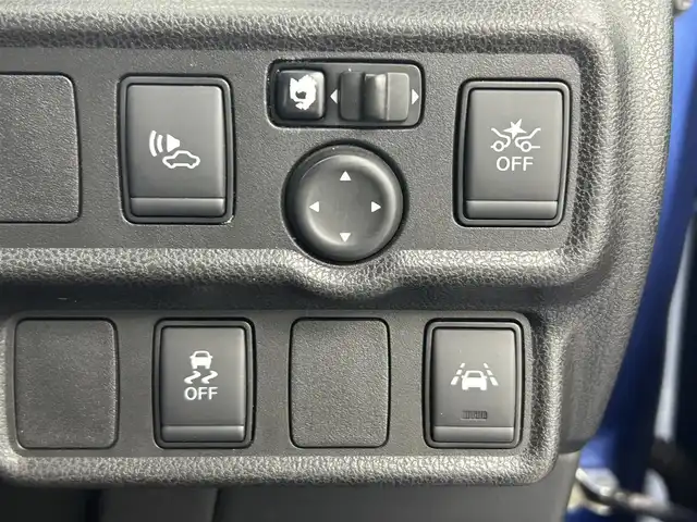 日産 ノート e－パワー X Bアロー 熊本県 2018(平30)年 6.6万km シャイニングブルー/スーパーブラック 2トーン 禁煙車　/純正ナビ（ＣＤ・ＤＶＤ・フルセグ・ＢＴ・ＳＤ）/アラウンドビューモニター　/社外ＥＴＣ　/前方ドライブレコーダー　/アダブティブクルーズコントロール　/前後クリアランスソナー　/衝突軽減ブレーキ　/レーンキープアシスト/横滑り防止/デジタルインナーミラー/純正フロアマット/純正１５インチAW/オートライト/LEDヘッドライト/スマートキー/プッシュスタート