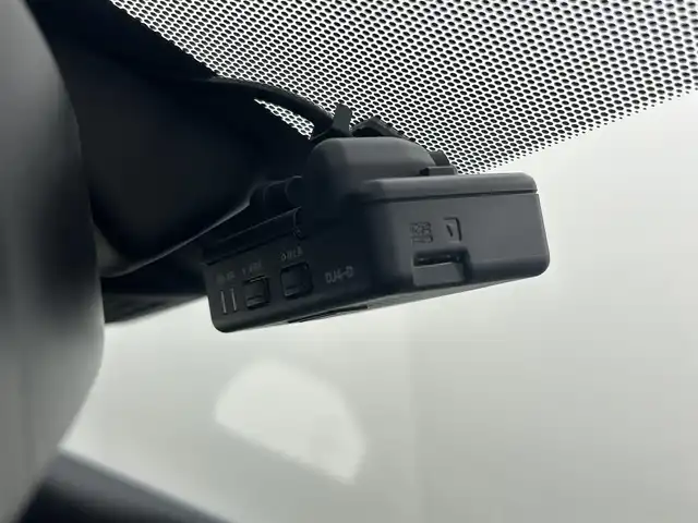 日産 ノート e－パワー X Bアロー 熊本県 2018(平30)年 6.6万km シャイニングブルー/スーパーブラック 2トーン 禁煙車　/純正ナビ（ＣＤ・ＤＶＤ・フルセグ・ＢＴ・ＳＤ）/アラウンドビューモニター　/社外ＥＴＣ　/前方ドライブレコーダー　/アダブティブクルーズコントロール　/前後クリアランスソナー　/衝突軽減ブレーキ　/レーンキープアシスト/横滑り防止/デジタルインナーミラー/純正フロアマット/純正１５インチAW/オートライト/LEDヘッドライト/スマートキー/プッシュスタート