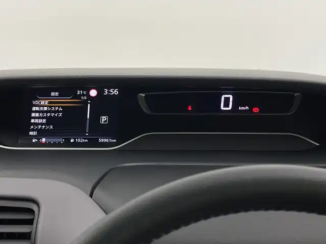 日産 セレナ ハイウェイスター V 新潟県 2019(令1)年 6万km ブリリアントホワイトパール プロパイロット/ストラーダ10型メモリナビ【CN-F1X10D】/　フルセグTV/Bluetooth/CD/DVD/USB/全方位モニター/後席モニター/レーダークルーズコントロール/衝突被害軽減ブレーキ/レーンキープアシスト/BSM(ブラインドスポットモニター)/両側パワースライドドア/前後コーナーセンサー/パーキングアシスト/アイドリングストップ/LEDヘッドライト/オートライト/横滑り防止装置/ステアリングスイッチ/禁煙車