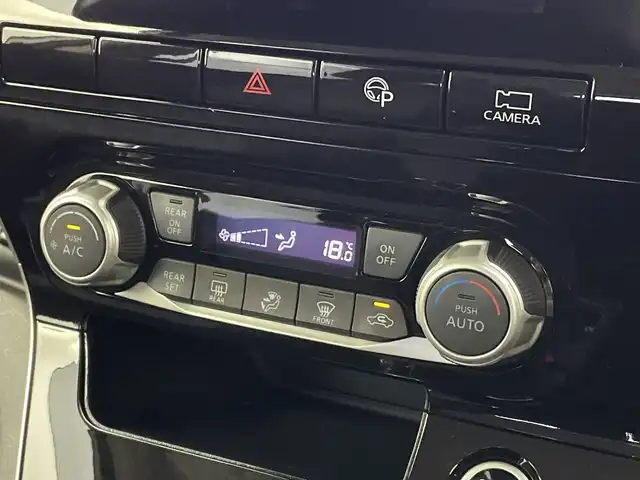日産 セレナ ハイウェイスター V 新潟県 2019(令1)年 6万km ブリリアントホワイトパール プロパイロット/ストラーダ10型メモリナビ【CN-F1X10D】/　フルセグTV/Bluetooth/CD/DVD/USB/全方位モニター/後席モニター/レーダークルーズコントロール/衝突被害軽減ブレーキ/レーンキープアシスト/BSM(ブラインドスポットモニター)/両側パワースライドドア/前後コーナーセンサー/パーキングアシスト/アイドリングストップ/LEDヘッドライト/オートライト/横滑り防止装置/ステアリングスイッチ/禁煙車