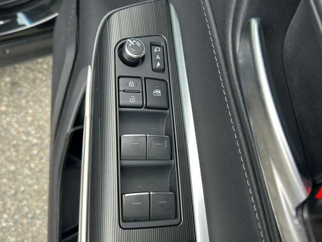 トヨタ ハリアー Z 佐賀県 2020(令2)年 4.4万km プレシャスブラックパール 純正ナビ/Bluetooth/USB/ワンオーナー/アラウンドビューモニター/JBL/ガラスルーフ/トヨタセーフティセンス/・プリクラッシュセーフティ/・レーンキープアシスト/・追従機能付きクルーズコントロール/・ブラインドスポットモニター/・クリアランスソナー/・オートマチックハイビーム/・ロードサインアシスト/ヘッドアップディスプレイ/デジタルインナーミラー/ブレーキホールド/LEDオートライト/ETC2.0/保証書/点検記録簿(R4/5/6/7)