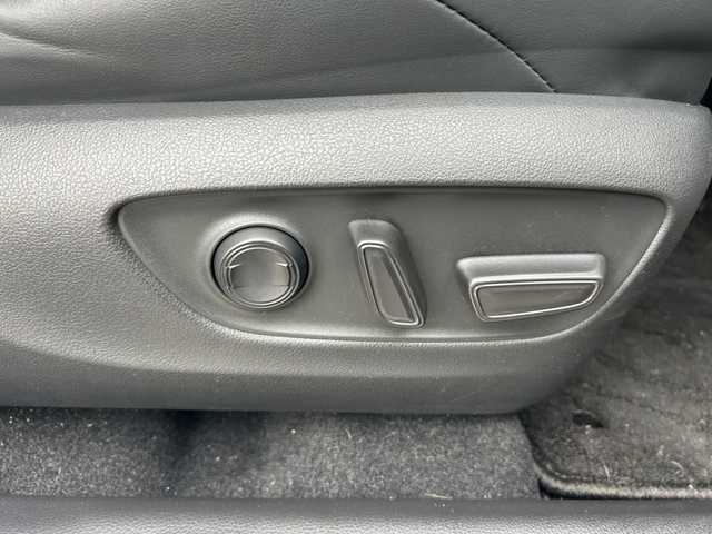 トヨタ ハリアー Z 佐賀県 2020(令2)年 4.4万km プレシャスブラックパール 純正ナビ/Bluetooth/USB/ワンオーナー/アラウンドビューモニター/JBL/ガラスルーフ/トヨタセーフティセンス/・プリクラッシュセーフティ/・レーンキープアシスト/・追従機能付きクルーズコントロール/・ブラインドスポットモニター/・クリアランスソナー/・オートマチックハイビーム/・ロードサインアシスト/ヘッドアップディスプレイ/デジタルインナーミラー/ブレーキホールド/LEDオートライト/ETC2.0/保証書/点検記録簿(R4/5/6/7)