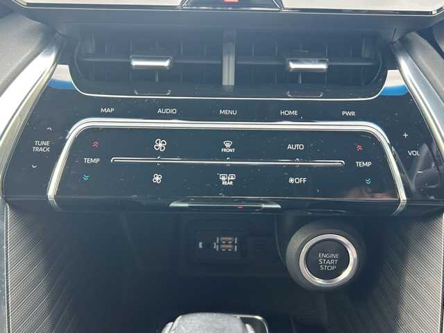 トヨタ ハリアー Z 佐賀県 2020(令2)年 4.4万km プレシャスブラックパール 純正ナビ/Bluetooth/USB/ワンオーナー/アラウンドビューモニター/JBL/ガラスルーフ/トヨタセーフティセンス/・プリクラッシュセーフティ/・レーンキープアシスト/・追従機能付きクルーズコントロール/・ブラインドスポットモニター/・クリアランスソナー/・オートマチックハイビーム/・ロードサインアシスト/ヘッドアップディスプレイ/デジタルインナーミラー/ブレーキホールド/LEDオートライト/ETC2.0/保証書/点検記録簿(R4/5/6/7)