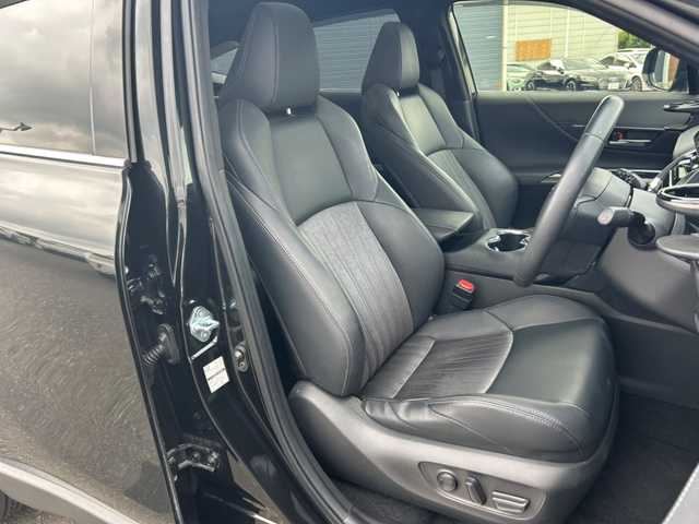 トヨタ ハリアー Z 佐賀県 2020(令2)年 4.4万km プレシャスブラックパール 純正ナビ/Bluetooth/USB/ワンオーナー/アラウンドビューモニター/JBL/ガラスルーフ/トヨタセーフティセンス/・プリクラッシュセーフティ/・レーンキープアシスト/・追従機能付きクルーズコントロール/・ブラインドスポットモニター/・クリアランスソナー/・オートマチックハイビーム/・ロードサインアシスト/ヘッドアップディスプレイ/デジタルインナーミラー/ブレーキホールド/LEDオートライト/ETC2.0/保証書/点検記録簿(R4/5/6/7)