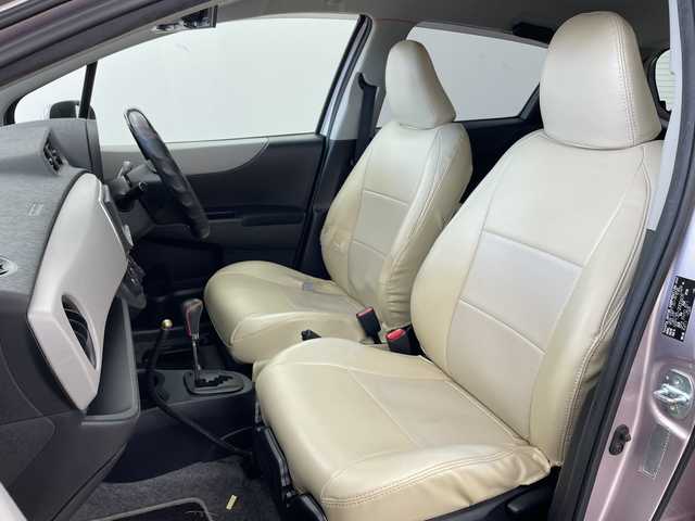 トヨタ ヴィッツ F 兵庫県 2011(平23)年 6.9万km ローズメタリックオパール ・社外ナビ（CD/DVD/HDD/TV)/・バックカメラ/・ETC/・社外前後ドライブレコーダー/・社外14インチアルミホイール/・社外革調シートカバー/・フロントスポイラー/・キーレスエントリー/・ヘッドライトレベライザー