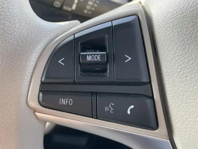 スズキ ワゴンＲ スマイル HYBRID X 岡山県 2023(令5)年 4万km シフォンアイボリーメタリック 登録時走行距離39580km/社外ナビ/フルセグTV(AM/FM/CD/DVD/Bluetooth)/全方位モニター/両側パワースライドドア/ドライブレコーダー/車線逸脱制御機能/衝突軽減ブレーキ/アイドリングストップ/コーナーセンサー/D席シートヒーター/LEDヘッドライト/純正フロアマット/スマートキー/プッシュスタート