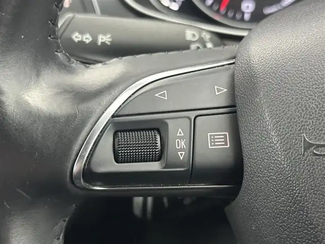 アウディ Ａ６ 2．8 FSI クワトロ 愛知県 2013(平25)年 9.1万km 黒 ・4WD/・BOSEスピーカー/・純正7インチナビ/・バックカメラ/・Bluetooth/・パワーシート/・シートヒーター/・横滑り防止装置/・オートライト/・LEDヘッドライト/・純正AW/・プッシュスタート/・スマートキー