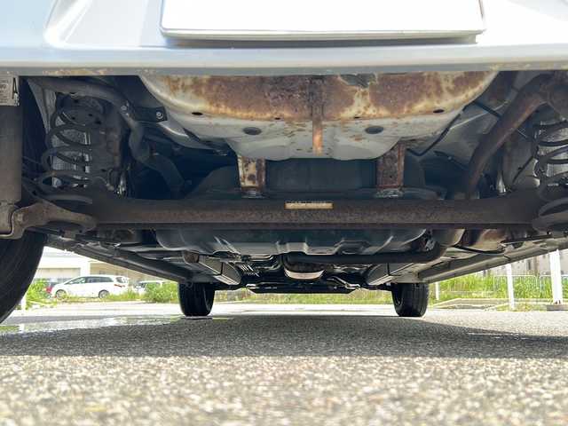 ダイハツ ミラ イース L 石川県 2011(平23)年 19.6万km ブライトシルバーメタリック 社外HDDナビ/【CD・DVD・Bluetooth・フルセグTV・HDD・FM・AM】/HIDヘッドライト/アイドリングストップ/電動格納ミラー/リモコンキー/・キーレス/ホイールキャップ×４/純正フロアマット