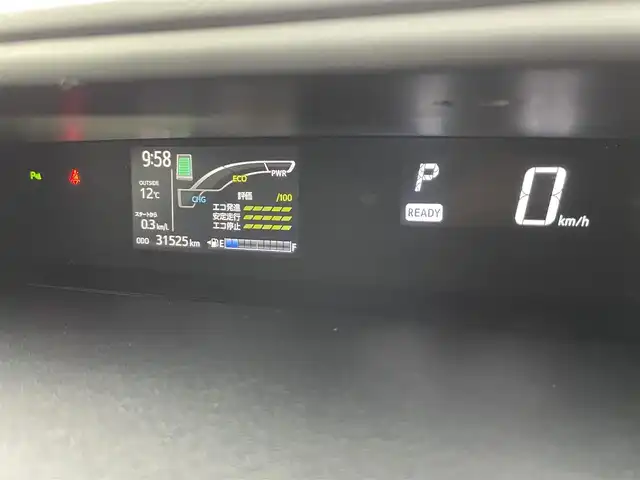 トヨタ アクア クロスオーバー グラム 富山県 2020(令2)年 3.2万km ベージュ ワンオーナー/純正SDナビ/(AM、FM、 CD、BT、SD、AUX)/ワンセグTV/車外カメラ（バック、フロント、サイド、全方位）/衝突軽減システム/レーンキープアシスト/コーナーセンサー　/横滑り防止装置/盗難防止装置/オートマチックハイビーム/ハロゲンライト/ドライブレコーダー前後（DVR-CO2)/レザー調シートカバー/社外AW スタッドレスタイヤ4本車載/フロアマット純正/スマートキー×2/取扱説明書/保証書