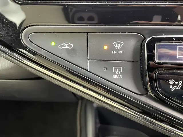 トヨタ アクア クロスオーバー グラム 富山県 2020(令2)年 3.2万km ベージュ ワンオーナー/純正SDナビ/(AM、FM、 CD、BT、SD、AUX)/ワンセグTV/車外カメラ（バック、フロント、サイド、全方位）/衝突軽減システム/レーンキープアシスト/コーナーセンサー　/横滑り防止装置/盗難防止装置/オートマチックハイビーム/ハロゲンライト/ドライブレコーダー前後（DVR-CO2)/レザー調シートカバー/社外AW スタッドレスタイヤ4本車載/フロアマット純正/スマートキー×2/取扱説明書/保証書