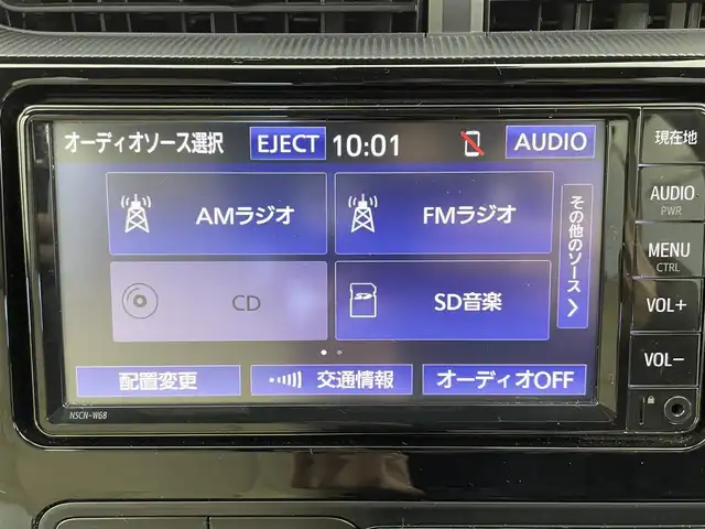 トヨタ アクア クロスオーバー グラム 富山県 2020(令2)年 3.2万km ベージュ ワンオーナー/純正SDナビ/(AM、FM、 CD、BT、SD、AUX)/ワンセグTV/車外カメラ（バック、フロント、サイド、全方位）/衝突軽減システム/レーンキープアシスト/コーナーセンサー　/横滑り防止装置/盗難防止装置/オートマチックハイビーム/ハロゲンライト/ドライブレコーダー前後（DVR-CO2)/レザー調シートカバー/社外AW スタッドレスタイヤ4本車載/フロアマット純正/スマートキー×2/取扱説明書/保証書