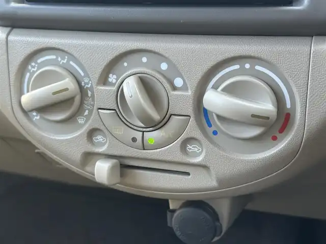 スズキ アルト F 東京都 2012(平24)年 6.9万km エアブルーメタリック 社外ナビ/ワンセグTV/社外フロアマット/Wエアバッグ/AC/リモコンキー/スペアキー1本/保証書、取扱説明書