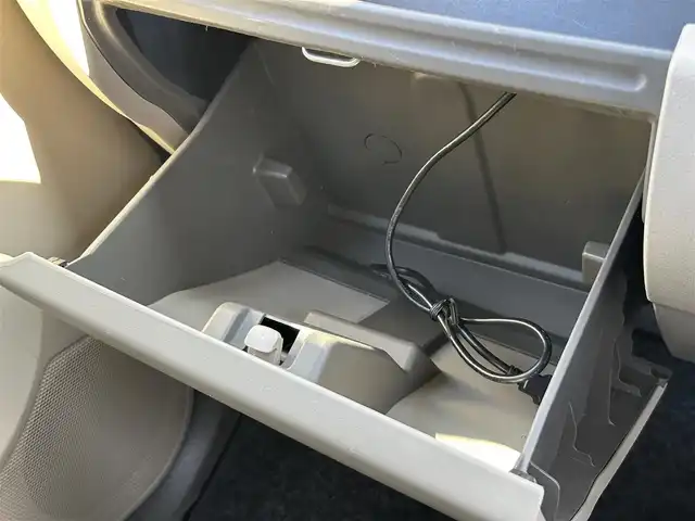 スズキ アルト F 東京都 2012(平24)年 6.9万km エアブルーメタリック 社外ナビ/ワンセグTV/社外フロアマット/Wエアバッグ/AC/リモコンキー/スペアキー1本/保証書、取扱説明書