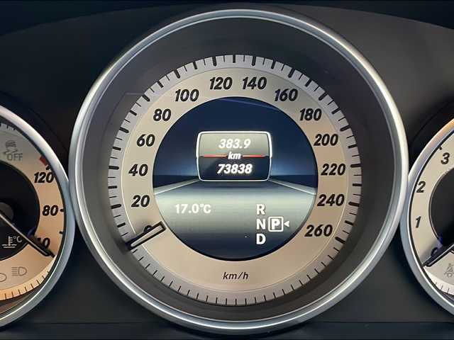 メルセデス・ベンツ Ｅ２５０ アバンギャルド 大阪府 2014(平26)年 7.4万km ダイヤモンドホワイト 純正ナビ/テレビ/バックカメラ/サンルーフ/ハーフレザーシート/運転席・助手席パワーシート/シートヒーター/PRE-SAFEブレーキ/アダプティブブレーキ/アダプティブブレーキライト/3ステージESP/コーナリングライト/アテンションアシスト/クラッシュセンサー連動機能/DIRECT　CONTROLサスペンション/パークトロニック/アクティブブラインドスポットアシスト/ディストロニックプラス/革巻きステアリング/前後ドライブレコーダー/ETC