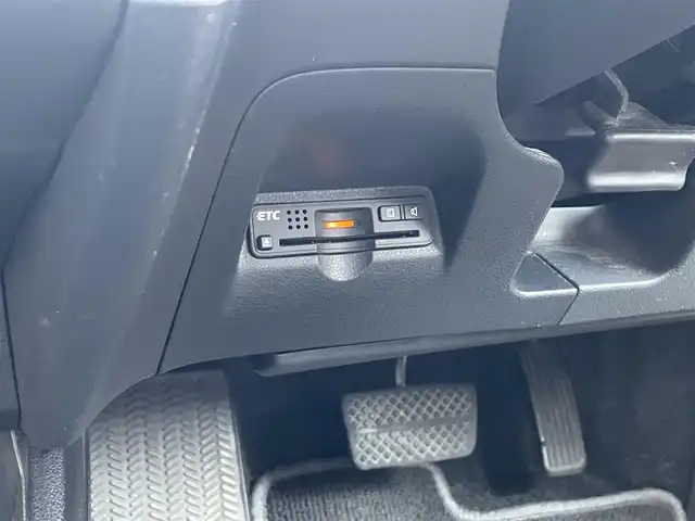 ホンダ フィット G 愛知県 2010(平22)年 4.1万km チタニウムメタリック 純正メーカーナビ（AM/FM/ワンセグ/CD/DVD）/ETC/前後ドラレコ/ドアバイザー/純正フロアマット