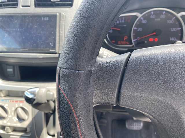 ダイハツ ムーヴ L VSスマートセレ SA&SN 福岡県 2014(平26)年 6.3万km ブラックマイカメタリック ・ＵＳＢ／Ｂｌｕｅｔｏｏｔｈ/・バックカメラ/・ＥＴＣ/・純正１４インチＡＷ/・社外ディスプレイオーディオ/・ドアバイザー/・取扱説明書/・保証書