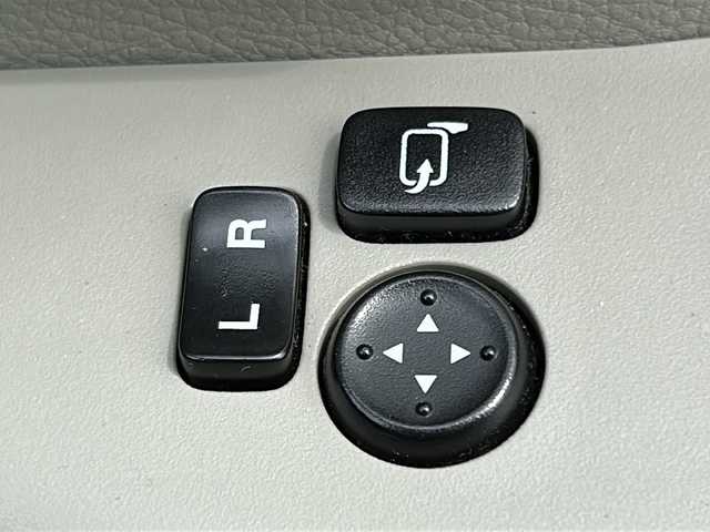 スズキ エブリイ JOINターボ 福岡県 2016(平28)年 4.5万km シルキーシルバーメタリック ・純正オーディオ/（AUX/CD/AM/FM/・電動格納ミラー/・フルフラットシート/・純正アルミホイール/・純正フロアマット/・エアバッグ/・取扱説明書/・保証書/・リモコンキー/・パワーステアリング/・パワーウィンドウ
