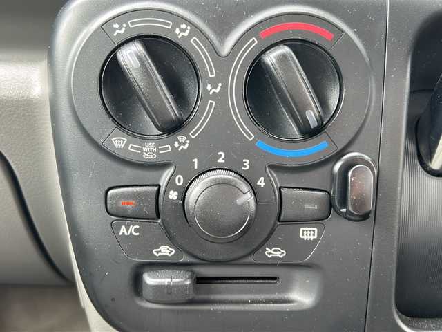 スズキ エブリイ JOINターボ 福岡県 2016(平28)年 4.5万km シルキーシルバーメタリック ・純正オーディオ/（AUX/CD/AM/FM/・電動格納ミラー/・フルフラットシート/・純正アルミホイール/・純正フロアマット/・エアバッグ/・取扱説明書/・保証書/・リモコンキー/・パワーステアリング/・パワーウィンドウ