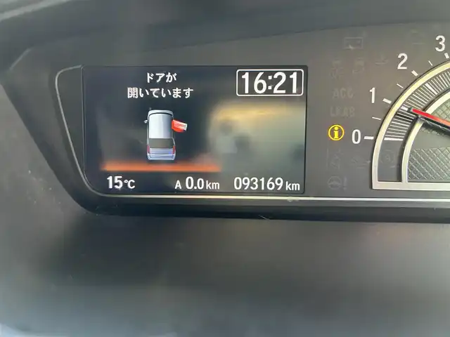 ホンダ Ｎ ＢＯＸ 福岡県 2022(令4)年 9.4万km クリスタルブラックパール 両側パワースライドドア/パドルシフト/パーキングアシスト/アイドリングストップ/フルセグTVナビ/Bluetooth接続/レーンキープアシスト/盗難防止装置　/純正アルミホイール