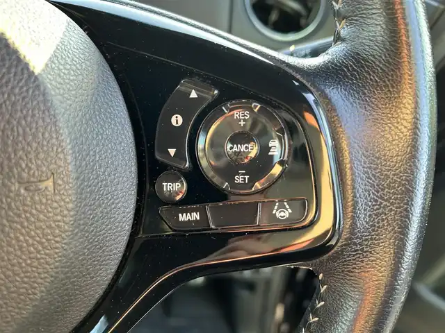 ホンダ Ｎ ＢＯＸ 福岡県 2022(令4)年 9.4万km クリスタルブラックパール 両側パワースライドドア/パドルシフト/パーキングアシスト/アイドリングストップ/フルセグTVナビ/Bluetooth接続/レーンキープアシスト/盗難防止装置　/純正アルミホイール